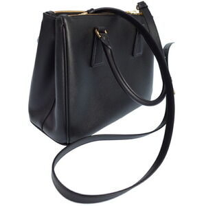 Prada Handbag Galleria Bag Bag Leather Shoulder Saffiano